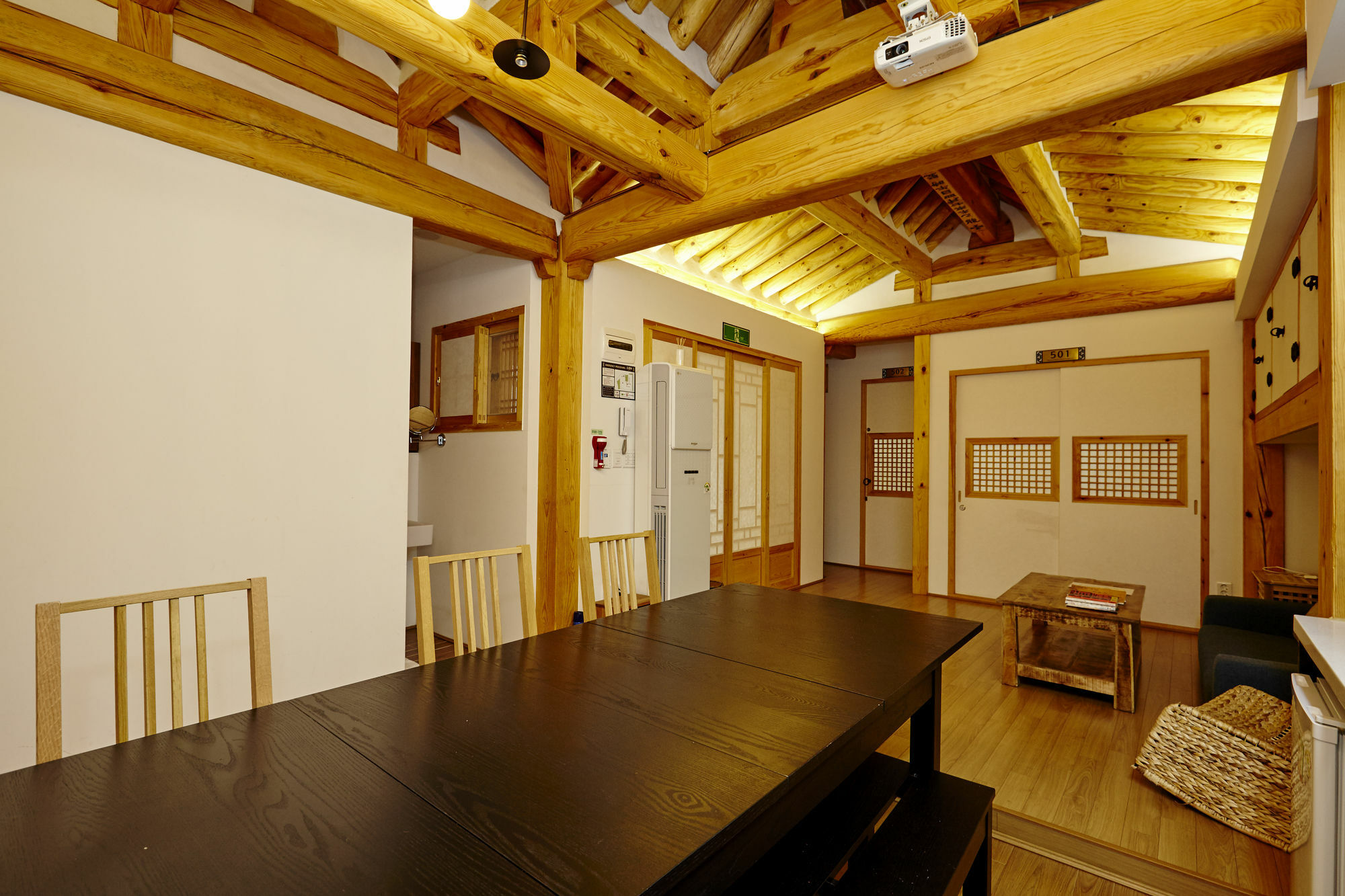 סיאול Hanok 24 Guesthouse Gyeongbokgung מראה חיצוני תמונה