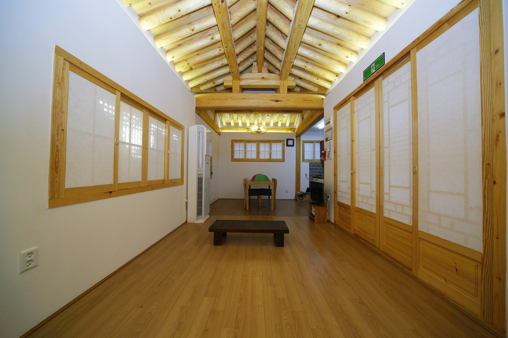 סיאול Hanok 24 Guesthouse Gyeongbokgung מראה חיצוני תמונה
