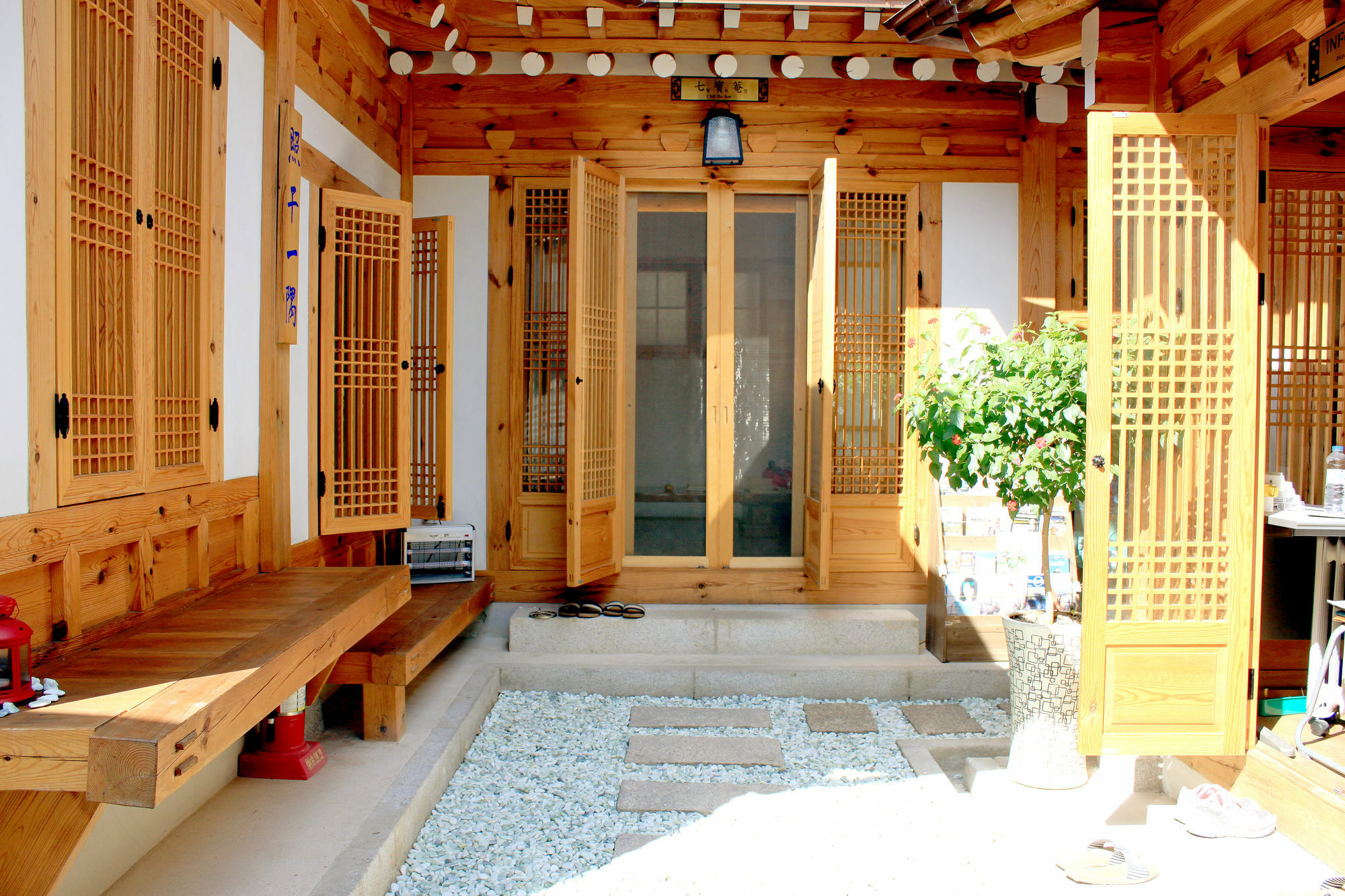 סיאול Hanok 24 Guesthouse Gyeongbokgung מראה חיצוני תמונה