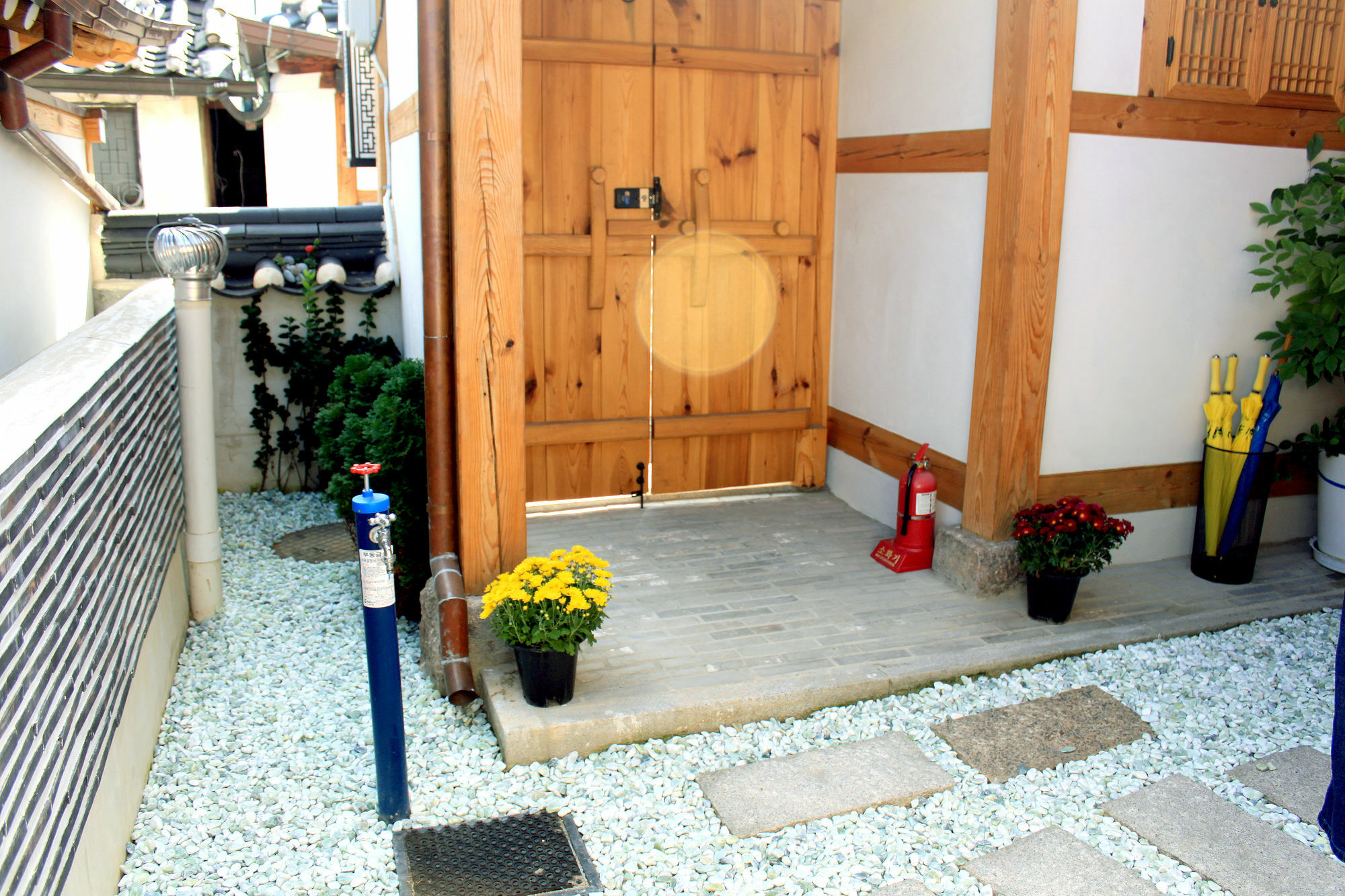 סיאול Hanok 24 Guesthouse Gyeongbokgung מראה חיצוני תמונה