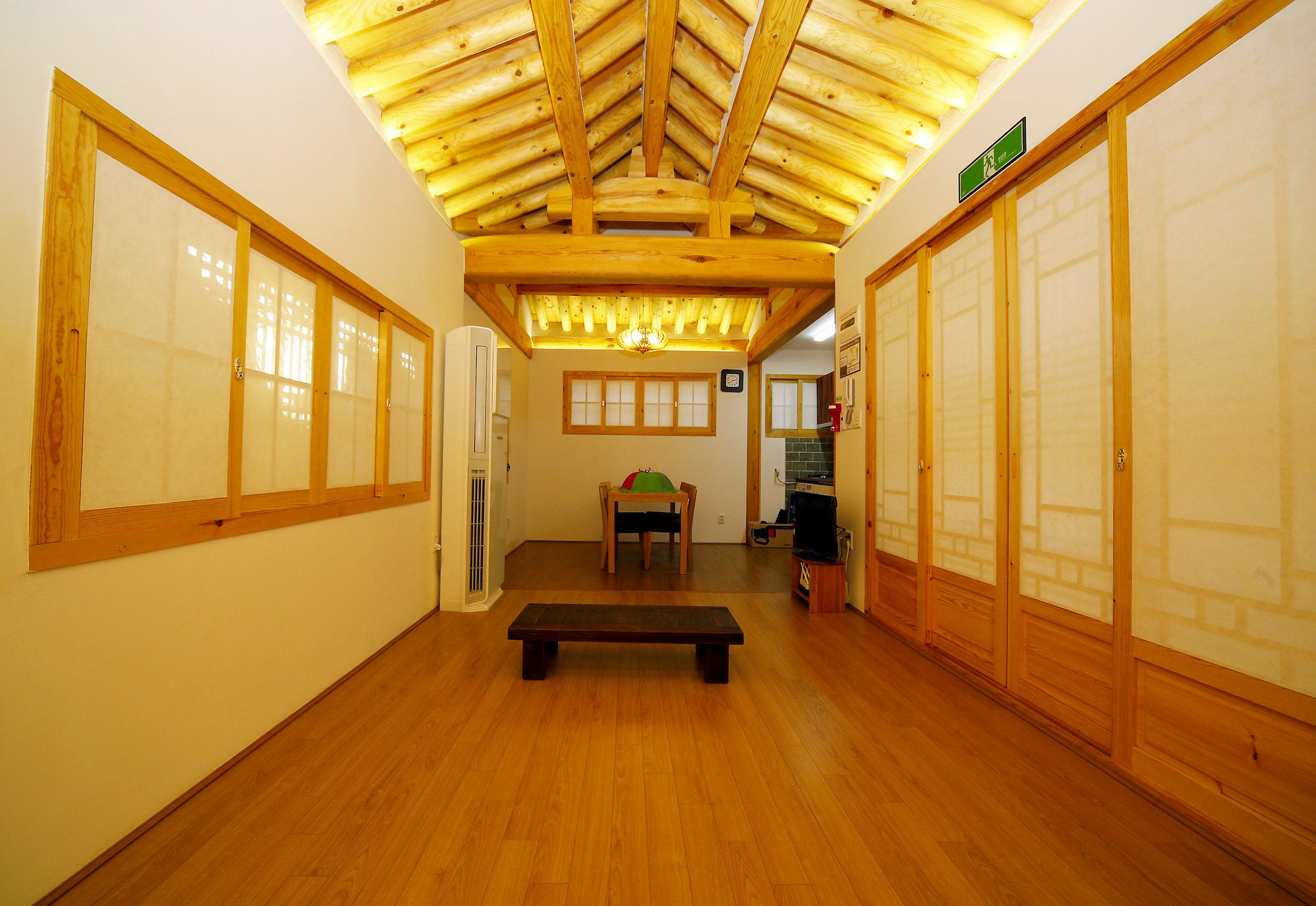 סיאול Hanok 24 Guesthouse Gyeongbokgung מראה חיצוני תמונה